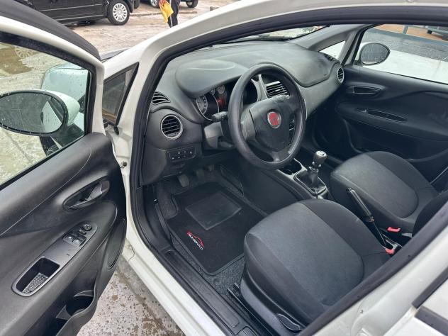 Fiat Punto 1.4 8V 5 porte Natural Power Lounge - Foto 8