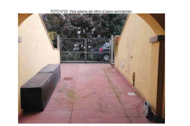 Immobile in asta di 140 m² con più di 5 locali e box auto in vendita a Fara in Sabina - Foto 4