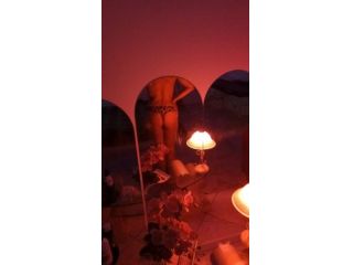 Massaggi - benessere Lecce - Massaggi tantra Sarah Tel:3760849178
