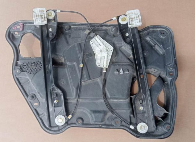 ALZACRISTALLO ELETTR. PORTA ANT.DX MOTORINO 2 PIN FIAT FREEMONT (24) 999-U42556 Carrozzeria  Lamierati esterni  Porte  Alzacristallo por FIAT - FREEMO
