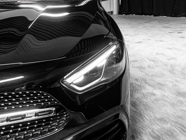 Mercedes-Benz GLA H247 200 d automatic - Foto 8