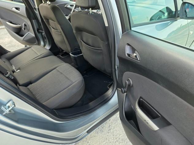 Opel Astra 1.7 CDTI 110CV Sports Tourer Cosmo - Foto 9