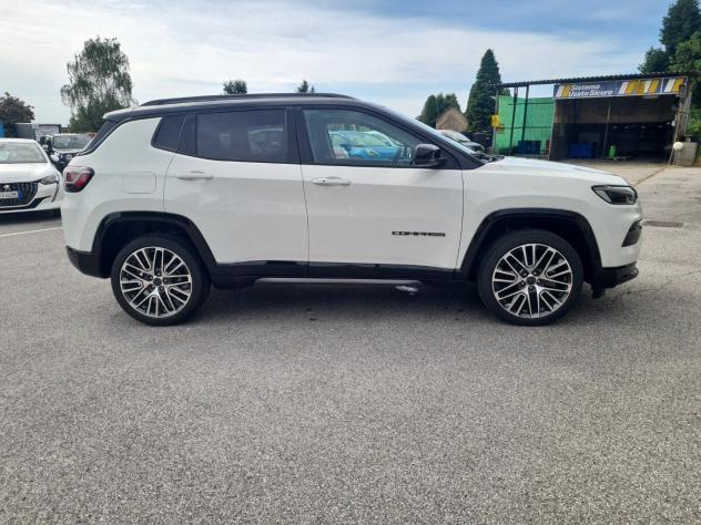 Jeep Compass e-Hybrid 1.5 Turbo MHEV T4 96kW Summit DDCT - Foto 4