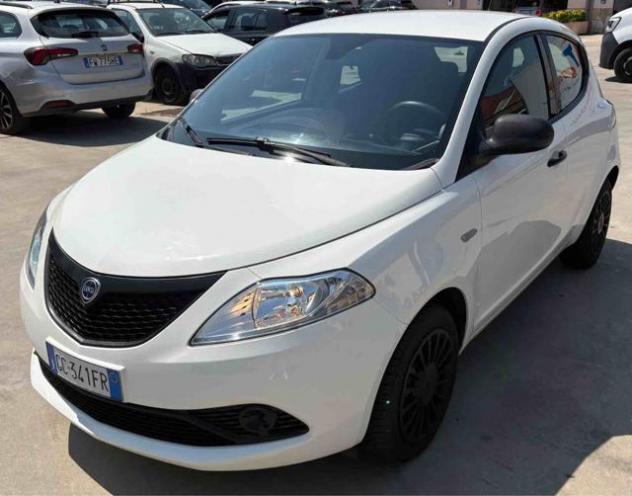 LANCIA Ypsilon 1.0 FireFly 5 porte S&S Hybrid Ecochic Gold rif. 23989434