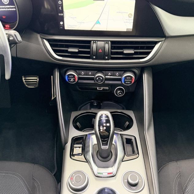 Alfa Romeo Giulia 2.2 Turbodiesel 160 CV AT8 Sprint - Foto 10