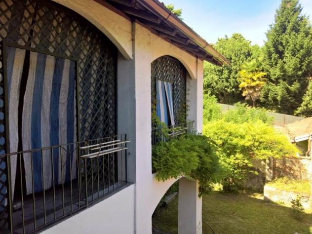 CASA INDIPENDENTE CON GIARDINO E CORTILE ESCLUSIVO - Foto 2