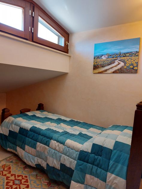 In trattativa privata appartamento recente costruzione 85mq 4/5 vani due livelli - Foto 9