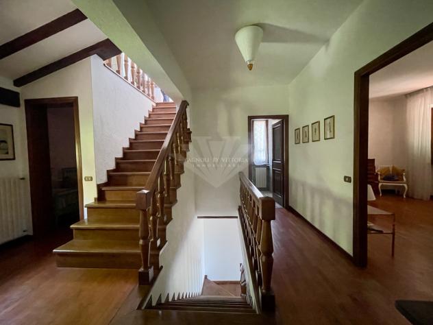 VILLA di 10 vani e di 240 mq (PIETRASANTA) rif. 302 - Foto 15