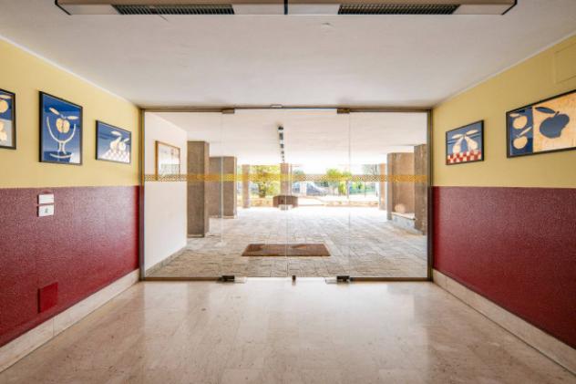 Appartamento di 112 m² con 3 locali e box auto in vendita a Rho - Foto 2