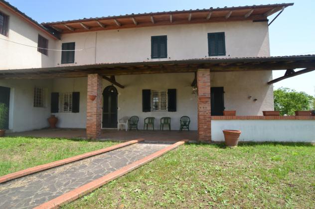 RUSTICO di 8 vani e di 300 mq (ALTOPASCIO - Ponte alla Ciliegia) rif. 3081 - Foto 3