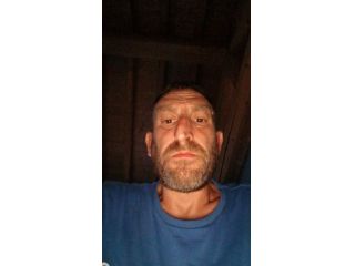 Amore e incontri Brescia - Cerco donna per incontri Tel:3664049398
