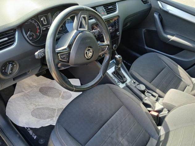 SKODA Octavia 3ª serie Octavia 1.6 TDI CR 115 CV DSG Wagon Executive - Foto 6