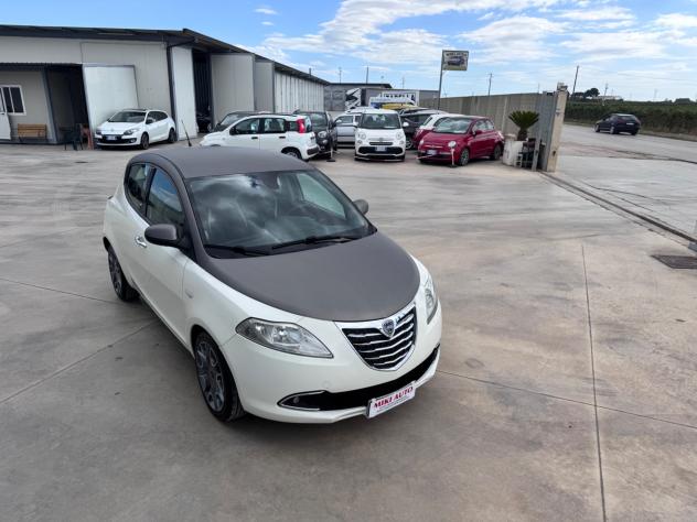 Lancia Ypsilon 1.3 MJT 16V 95 CV 5 porte S&S Platinum - Foto 2