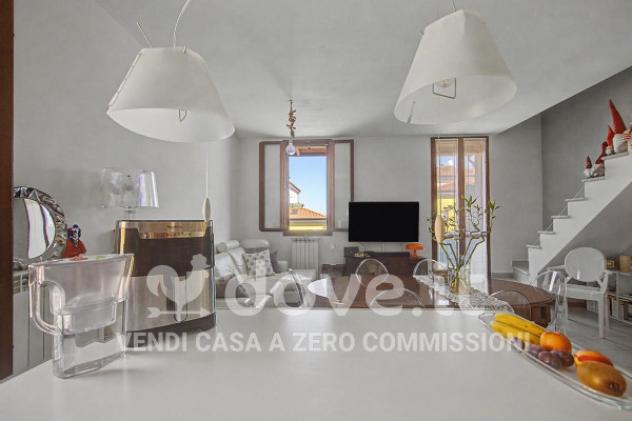 Appartamento di 93 m² con 3 locali e box auto in vendita a Cento - Foto 5