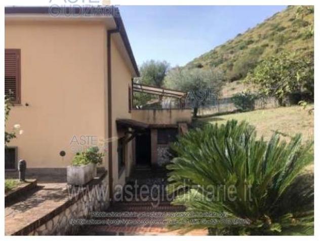 IMMOBILI-IMMOBILE RESIDENZIALE-via Monte Acuto, 49 - Foto 6
