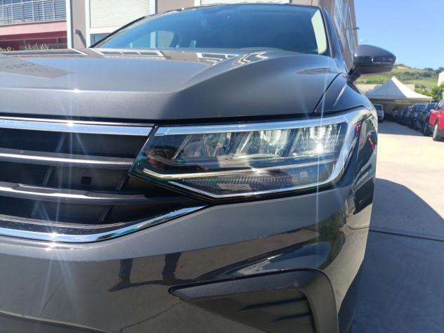 Volkswagen Tiguan 2.0 TDI SCR 110KW Life DSG - Foto 10
