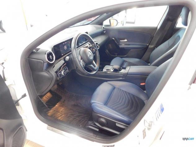 MERCEDES - Classe A - A 180 d Automatic 4p. Business - Foto 9