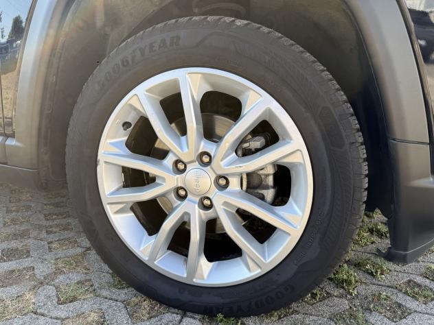 Jeep Compass 1.3 Turbo T4 110kW Limited DDCT - Foto 5