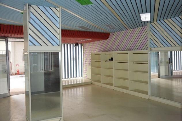 Immobile di 80 m² con 2 locali in vendita a Gallarate