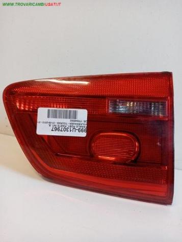 FANALE POST. PARTE INT. S. 999-U1307967 Parti elettriche  Fanaleria  Fanali  Fanale int. post. s VOLKSWAGEN - TOURAN - 01-09-2010 - 01-07-2015