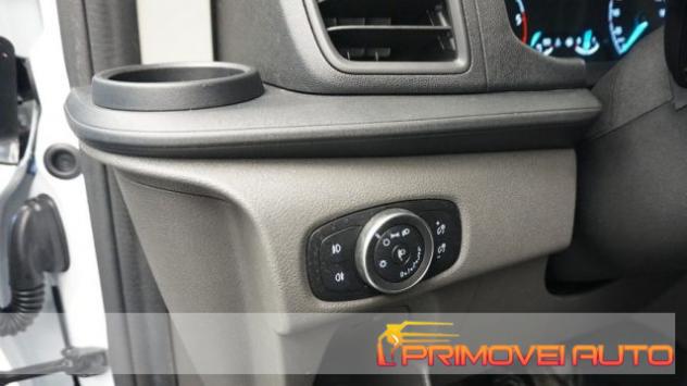 FORD Tourneo Custom 320 2.0 TDCi 105CV L2 Trend rif. 21025200 - Foto 6