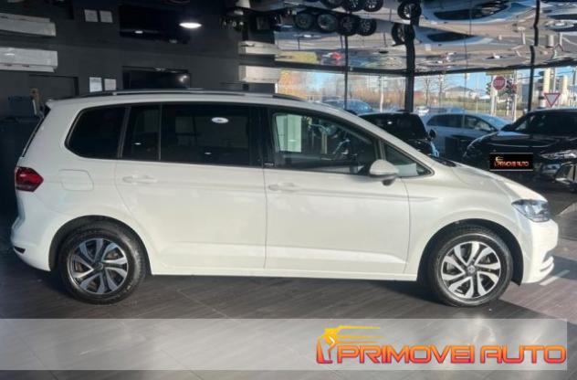 VOLKSWAGEN Touran 2.0 TDI 150 CV SCR DSG Active rif. 21763575 - Foto 9