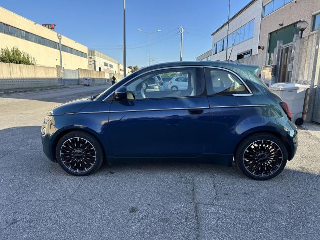 FIAT 500 500e 42 kWh La Prima - Foto 3
