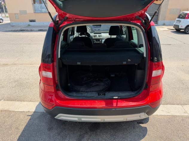 Skoda Yeti Outdoor 2.0 TDI CR 110 CV 4x4 Style - Foto 7