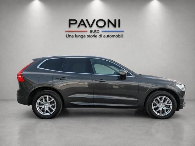 Volvo XC60 B4 D AWD automatico Momentum Pro - Foto 4