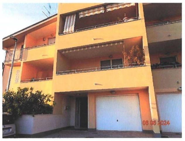 Immobile in asta di 92 m², box auto in vendita a Montesilvano - Foto 2