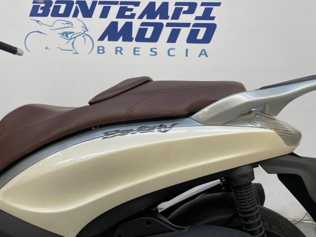 Piaggio Beverly 300 null - Foto 4
