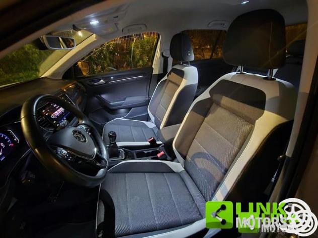 VOLKSWAGEN T-Roc 1.6 TDI Advanced - Foto 5