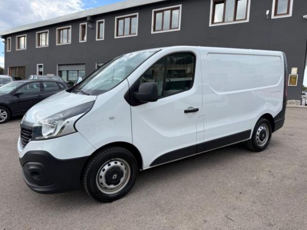 RENAULT Trafic T27 1.6 dCi 95CV rif. 24204536