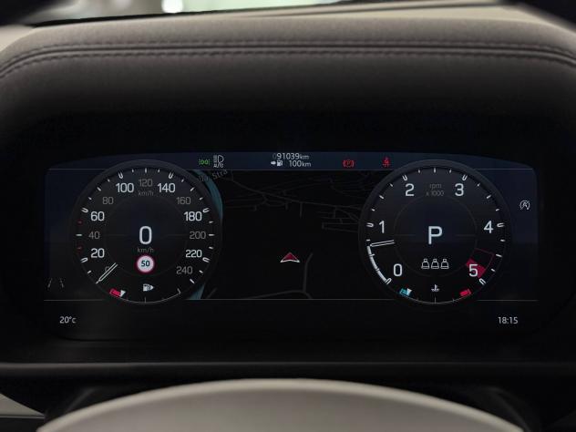 Land Rover Defender (2019) LAND ROVER 110 3.0D I6 250 CV AWD Auto SE - Foto 10