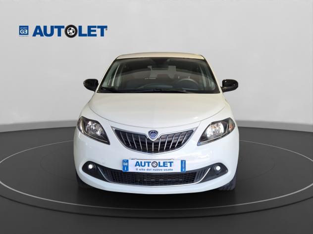 Lancia Ypsilon 1.0 FireFly 5 porte S&S Hybrid Silver Plus - Foto 2