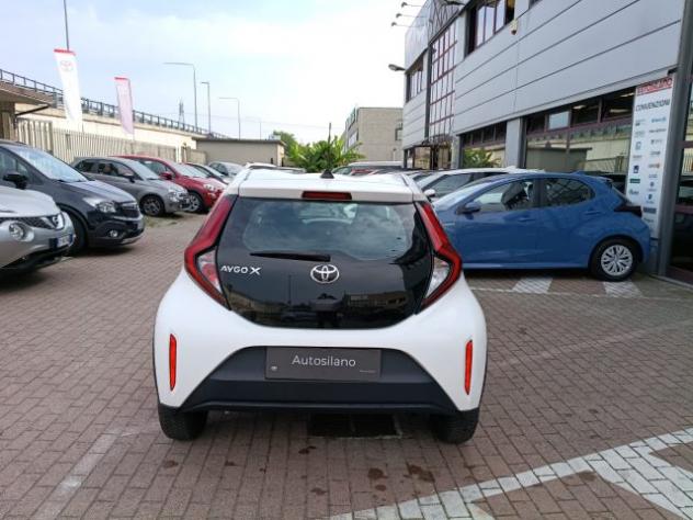 TOYOTA Aygo X 1.0 VVT-i 72 CV 5 porte Active S-CVT rif. 24162808 - Foto 6