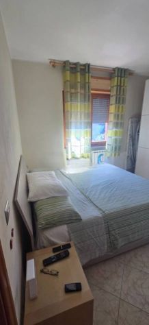 POMEZIA TRILOCALE ARREDATO CON TERRAZZO E BOX AUTO - Foto 6