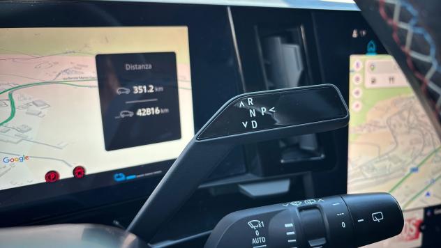 Renault Austral Full Hybrid E-Tech 200 CV Iconic - Foto 8