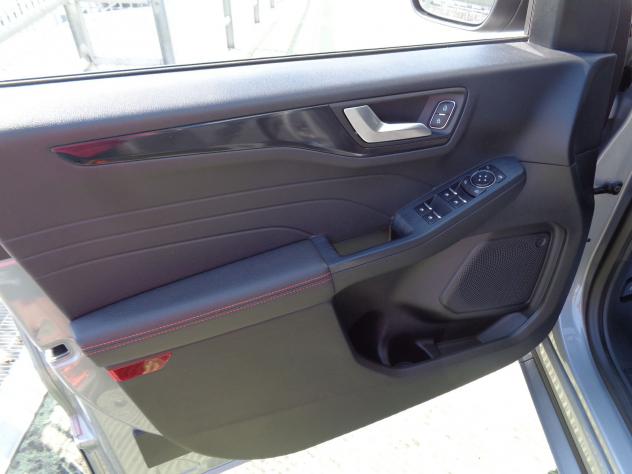 Ford Kuga Kuga 2.5 Full Hybrid 190 CV CVT 2WD ST-Line - Foto 8