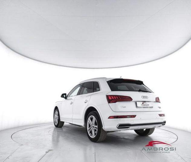 AUDI Q5 2.0 TDI 190 CV quattro S tronic S line plus rif. 23656911 - Foto 4