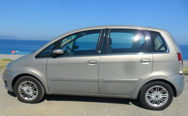 AUTO USATA COME NUOVA e RISPARMIOSA - Foto 6