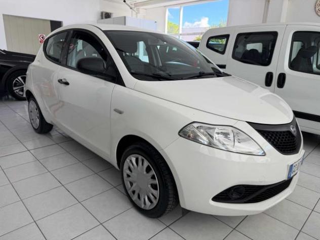LANCIA Ypsilon 1.0 FireFly 5 porte S&S Hybrid Ecochic Silver rif. 24159659 - Foto 2