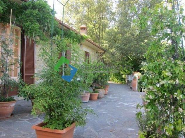 Porzione di Villa a pochi chilometri da Siena . - Foto 18