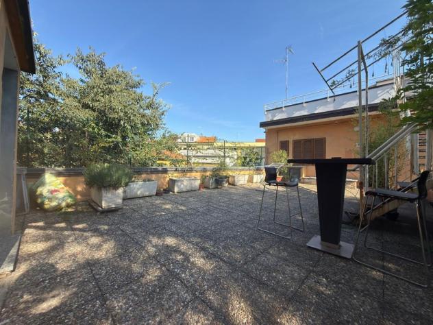 3 LOCALI RISTRUTTURATO, AL SECONDO E ULTIMO PIANO, CON AMPIO TERRAZZO - Foto 17