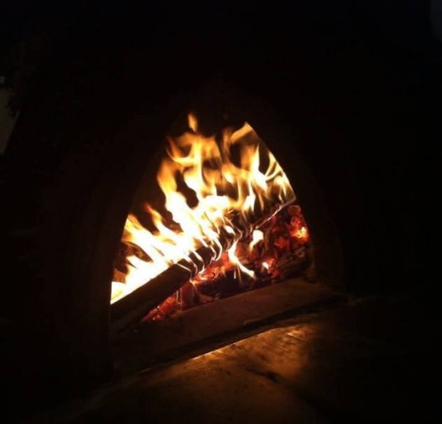 Attività di panetteria con forno a legna. Sita nel borgo antico di Verzuolo - Foto 2