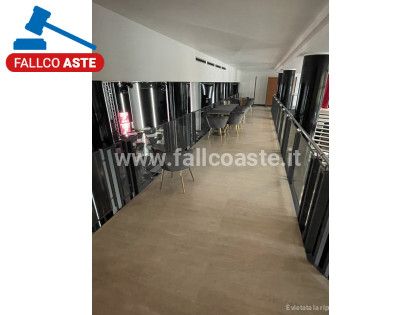 Tribunale di Milano - RG 589/2025 Complesso immobiliare "Pietro D'Abano" in asta - Foto 3
