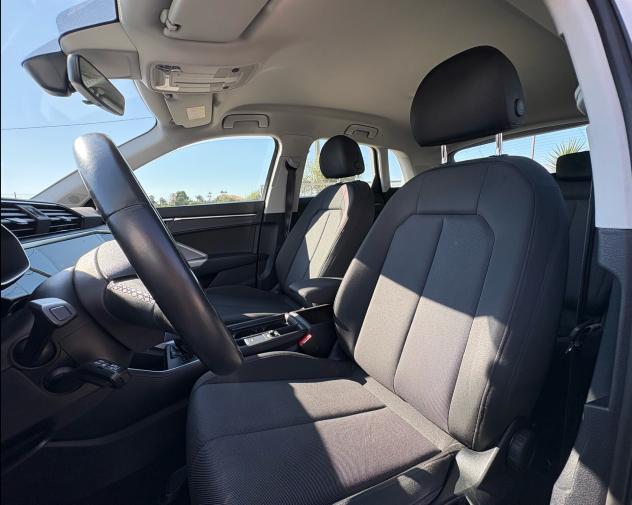 Audi Q3 35 TDI S tronic Business - Foto 8