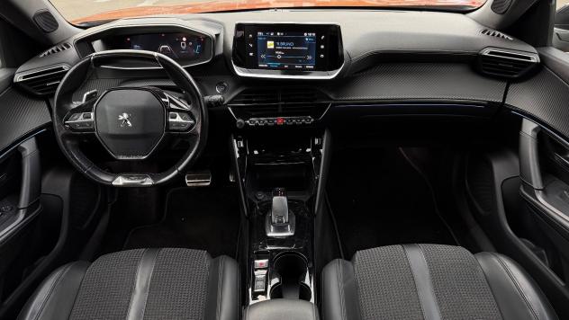 PEUGEOT 2008 1.2 GT-LINE AT8 131CV - FULL LED, PACCHETTO LUCI, NEOPATENTATI - Foto 10