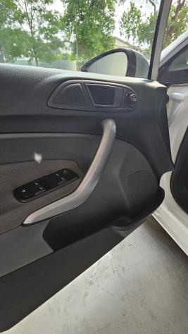 Ford Fiesta 1.4 Benzina GPL OK NEOPATENTATI - Foto 10