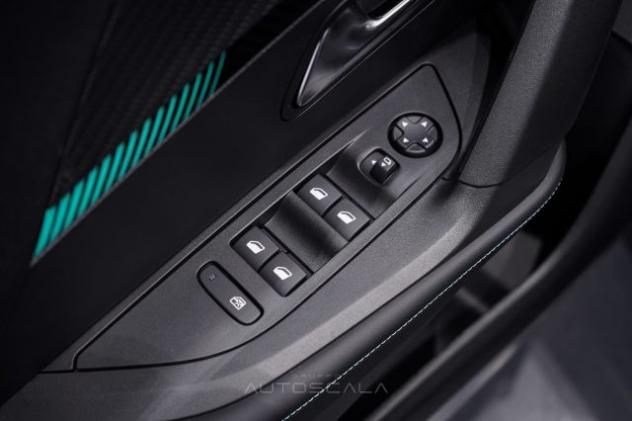 PEUGEOT 2008 1.2 PureTech 130cv S&S EAT8 Allure Pack rif. 23765385 - Foto 10